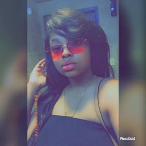 Meet your Posher, Loreal